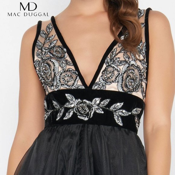 MAC DUGGAL 2035R BEADED FLORAL EMBROIDERED V-NECK VELVET BLACK GOWN sz 4 - Picture 5 of 7